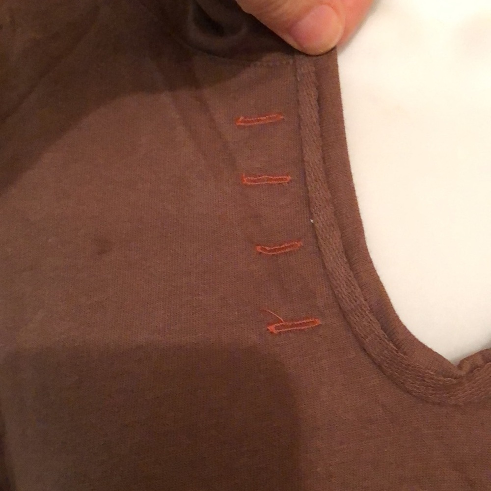 NORTH RIVER OUTFITTERS HOODIE MEDIUM - Picture 7 of 8